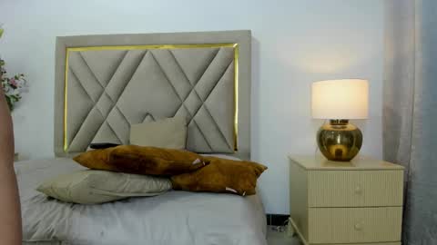 Emily online show from March 24, 7:19 pm