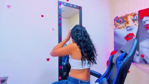 Snapshot of emily_rosse04 chatting on July 30, 12:04 pm online show from July 30, 12:04 pm