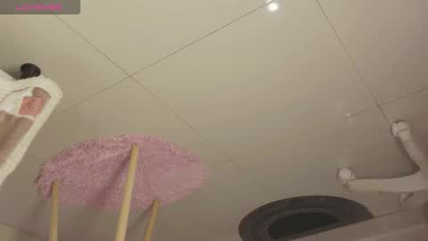 Snapshot of emily_sweett12 chatting on October 11, 12:15 pm Emily online show from October 11, 12:15 pm