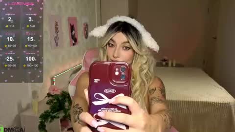 Emily online show from June 20, 8:06 am