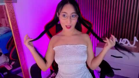 emily_vermont online show from January 10, 3:41 am