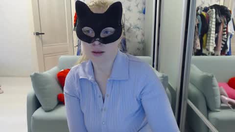 Emily online show from April 2, 3:42 pm