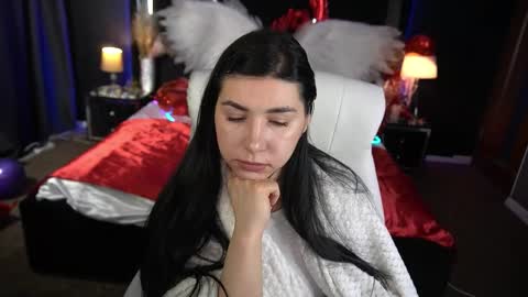 Emy online show from February 6, 7:02 am