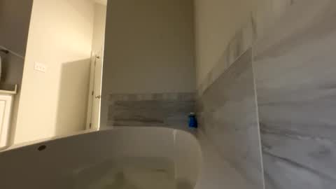 emily choi online show from March 11, 12:05 am