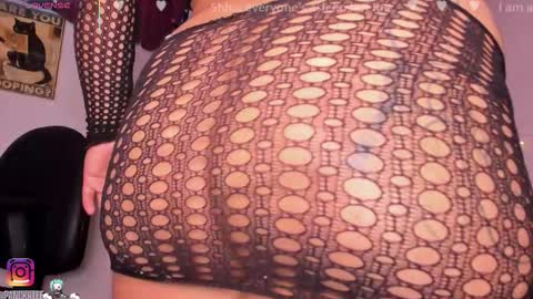 Emily online show from November 24, 4:51 pm