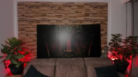 emily online show from October 24, 3:03 am