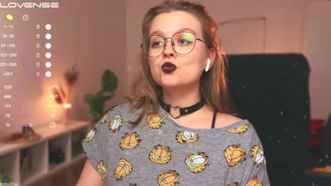 Emily  online show from December 8, 3:24 pm
