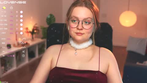 Emily  online show from December 20, 1:00 pm
