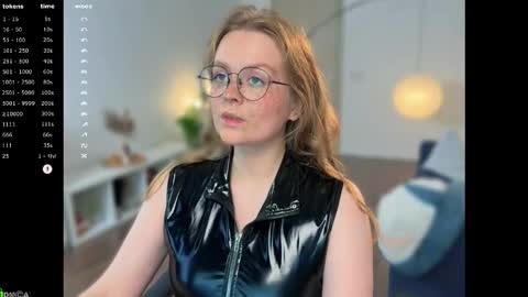 Emily  online show from October 12, 12:04 pm