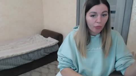 Snapshot of emilyfork chatting on October 17, 1:57 pm emilyfork online show from October 17, 1:57 pm