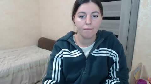 Snapshot of emilyfork chatting on October 19, 2:18 pm emilyfork online show from October 19, 2:18 pm