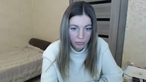 Snapshot of emilyfork chatting on November 7, 1:55 pm emilyfork online show from November 7, 1:55 pm