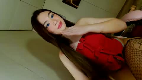 ariane online show from November 14, 10:36 am