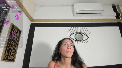 Snapshot of emilygomezz chatting on February 1, 11:09 am Emily online show from February 1, 11:09 am