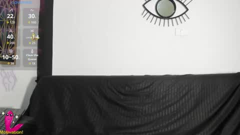 Snapshot of emilygomezz chatting on February 7, 11:14 am Emily online show from February 7, 11:14 am