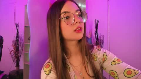 VALEEEN online show from December 11, 4:09 pm