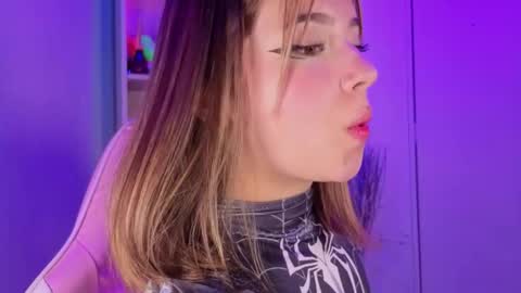 VALEEEN online show from February 28, 4:19 pm