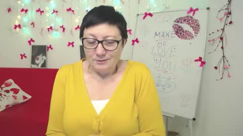 Emily online show from February 18, 8:38 pm