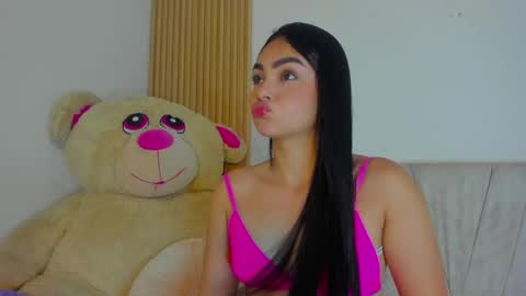 EMI online show from April 25, 10:18 pm