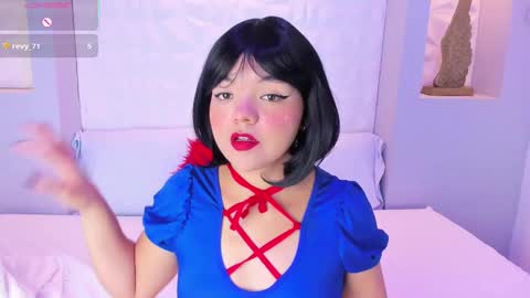 EMILY online show from October 15, 7:47 pm