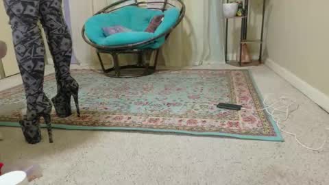 emily haze online show from April 5, 5:48 am