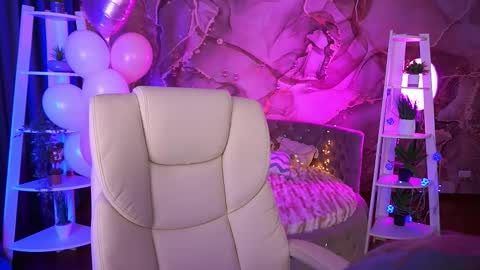  MY NAME IS Emily WELCOME EVERYONE I WILL BE HAPPY TO GIVE YOU WHAT YOU HAVE DREAMED OF FOR SO LONG online show from February 17, 9:06 am