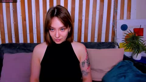 Emily online show from February 24, 1:25 am