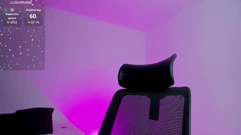 E M I L Y online show from September 15, 12:27 pm