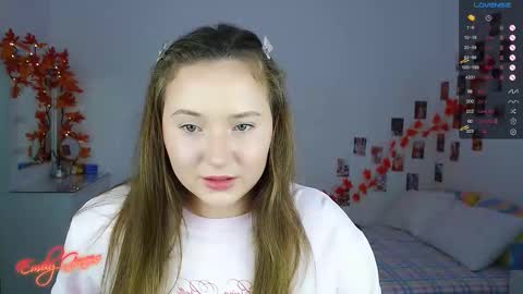 Emily online show from November 17, 1:44 am