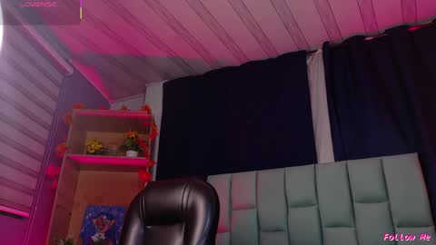 Emily  online show from April 17, 12:46 am