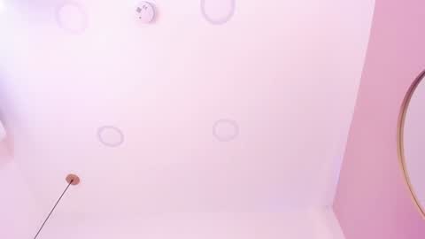 Emily Bank online show from December 10, 2:38 am