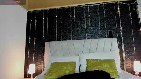 Snapshot of emilyy_sexy01 chatting on December 7, 3:14 am emilyy_sexy01 online show from December 7, 3:14 am