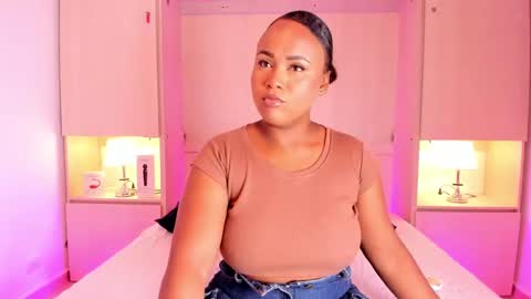 Emily online show from February 2, 3:32 am