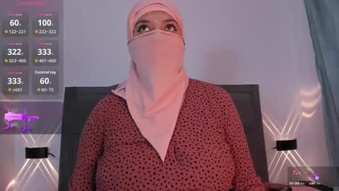 emira199 online show from September 22, 7:38 pm