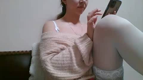 Snapshot of emma3119 chatting on December 29, 1:28 pm emma online show from December 29, 1:28 pm