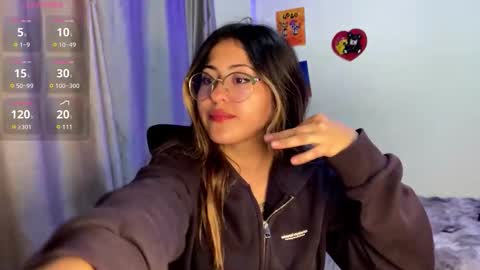 Emma Is here online show from September 17, 1:18 am