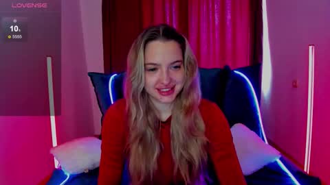 Snapshot of emma__rosss chatting on September 9, 2:55 am emma__rosss online show from September 9, 2:55 am