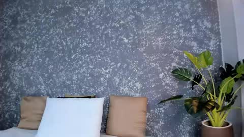 Emma online show from March 20, 7:52 pm