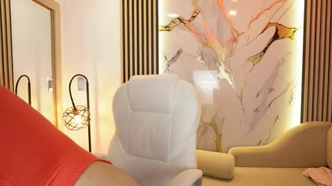 Snapshot of emma__walkerr_ chatting on February 11, 7:19 pm emma__walkerr_ online show from February 11, 7:19 pm