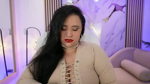 emma__walkerr_ online show from April 15, 6:04 pm