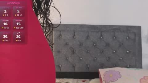 Emma online show from November 18, 5:23 am