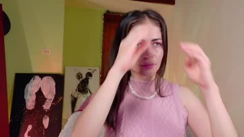 Emma online show from April 16, 6:41 pm