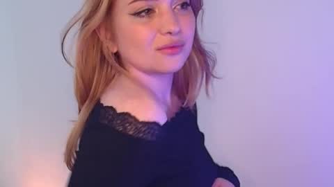 Emma and July online show from June 28, 6:41 am