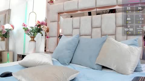 pau online show from October 30, 6:08 pm