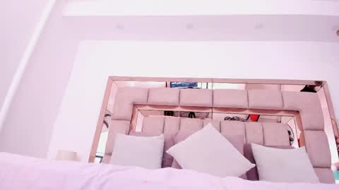 Emma Castillo online show from April 8, 10:21 pm