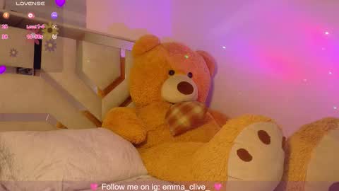  Emma  online show from December 2, 2:17 am