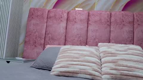 Emma online show from April 9, 3:06 am