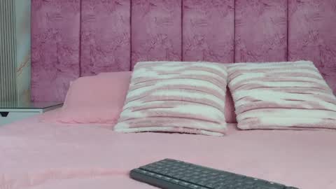 Emma online show from May 1, 3:11 am
