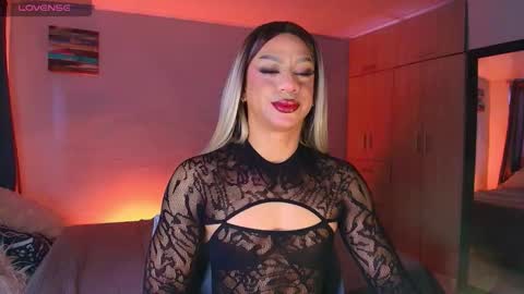 Snapshot of emma_demonn chatting on September 16, 11:11 am Mistress Emma Demon online show from September 16, 11:11 am