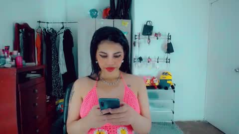 emma online show from October 17, 10:12 pm